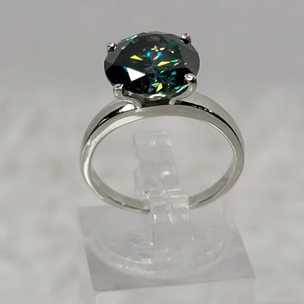 Moissanite 5+ Carat Solitare Ring